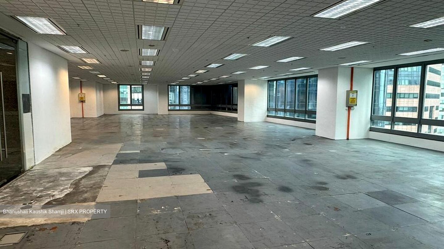 Singapore Land Tower (D1), Office #524782561